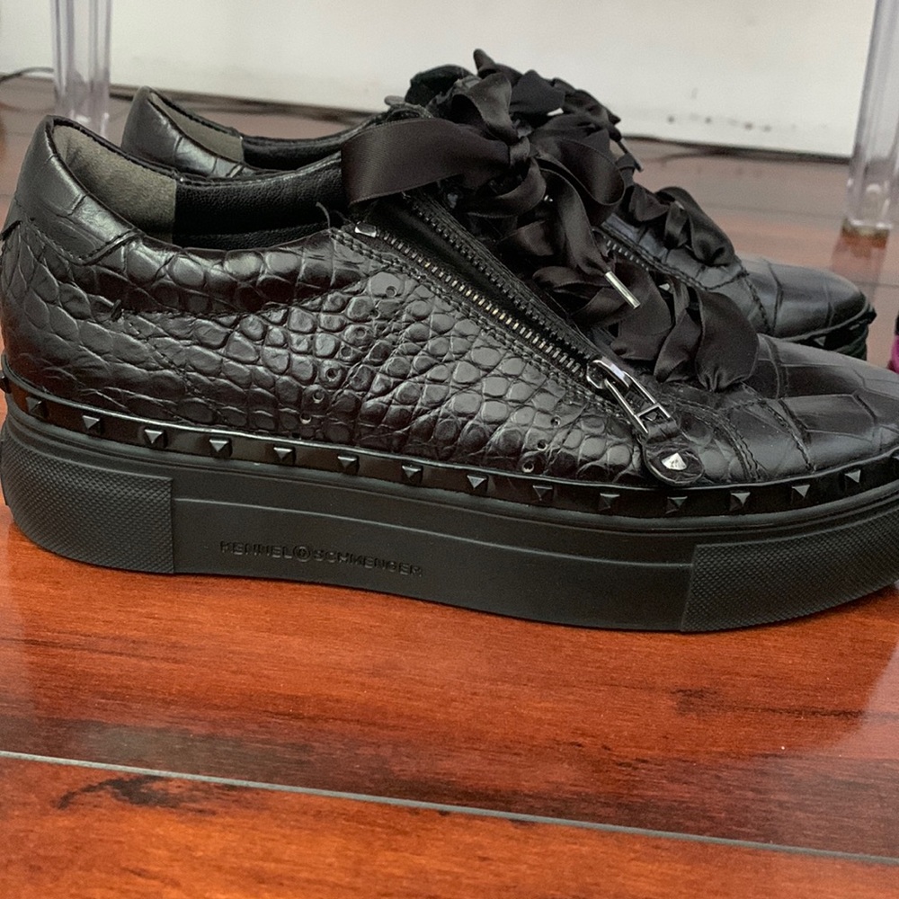 Kennel & Schmenger Womens Sneakers